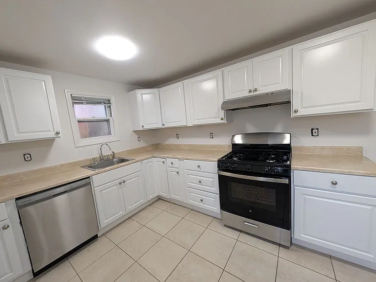 822 Prospect Ave — Photo 61