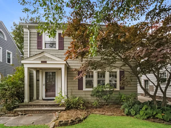 3574 Avalon Rd, Shaker Heights, OH 44120
