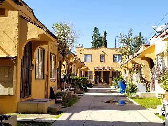 3rd image of 945 S Bonnie Beach Pl #9996532