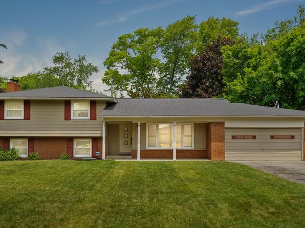 3104 Francesca Dr, Waterford, MI 48329