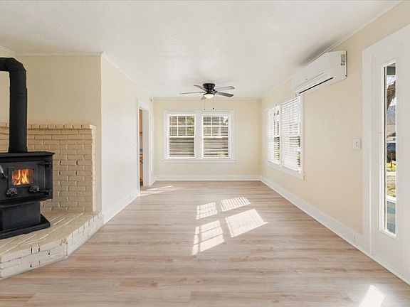 5th image of 616 French St
