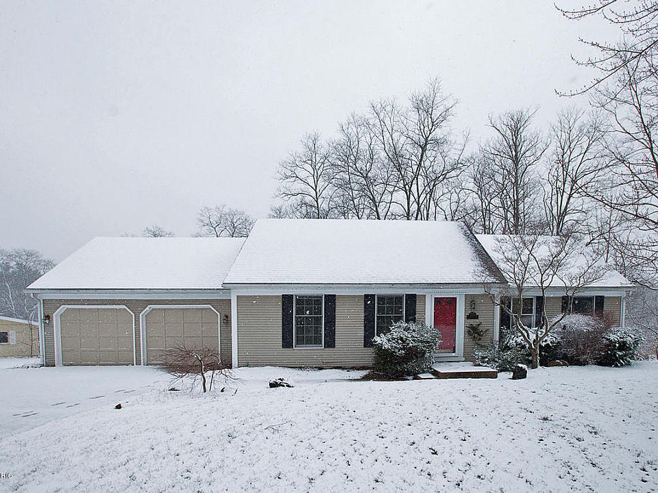 1st image of 4780 Briarhill Dr