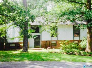 16 Frankies Ln, Alabaster, AL 35007