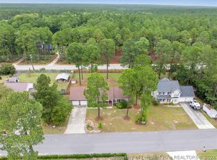 1530 Redbud Dr, Fayetteville, NC 28311