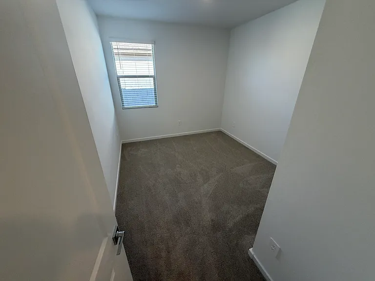 4158 W Erik Ln — Photo 25