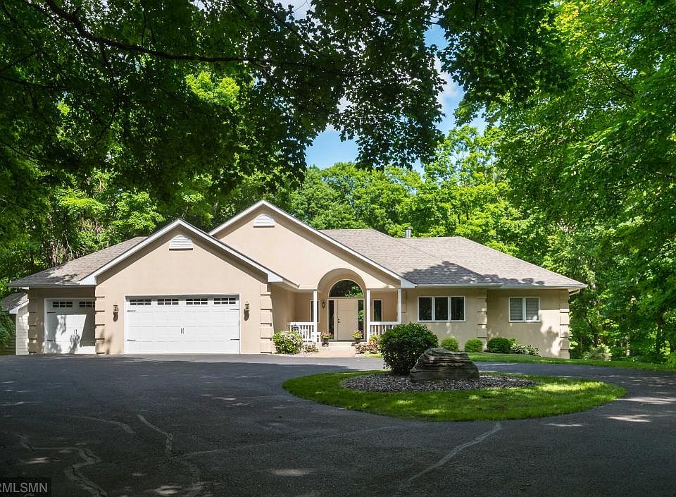 1st image of 11112 Park Dr
