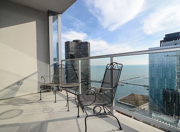 3rd image of 600 N Lake Shore Dr #4107