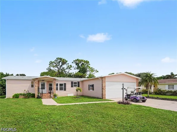 19808 Frenchmans Ct, North Fort Myers, FL 33903