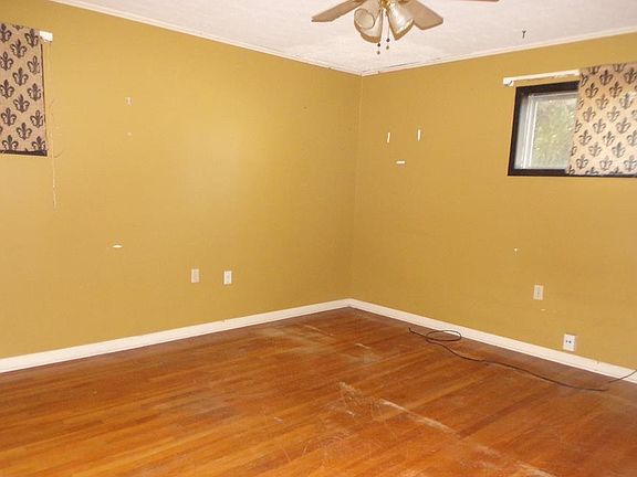 4th image of 530 Inglewood Dr
