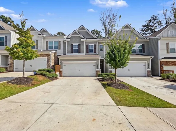 5741 Silver Lake Dr, Mableton, GA 30126