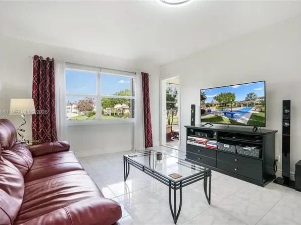4801 NW 34th St APT 406, Fort Lauderdale, FL 33319