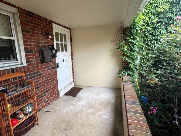 26 E 4th St #6