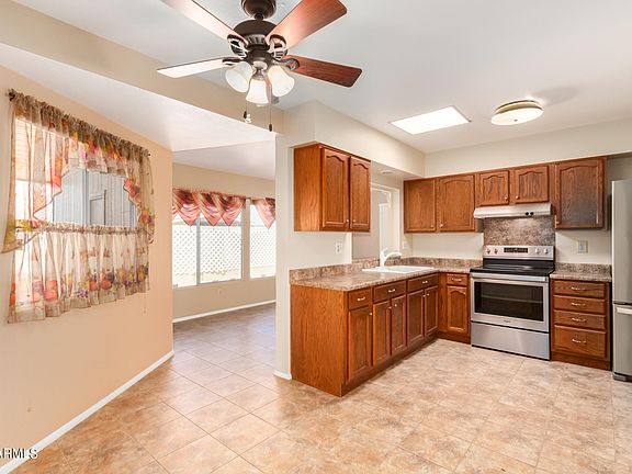 4th image of 13669 N Garden Court Dr