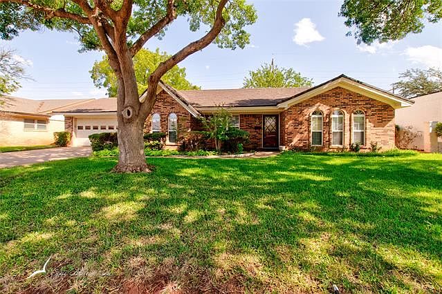 1st image of 4066 Ligustrum Dr