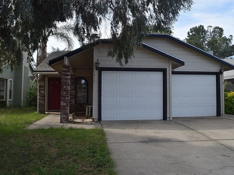 1317 Rice Ln — Photo 10
