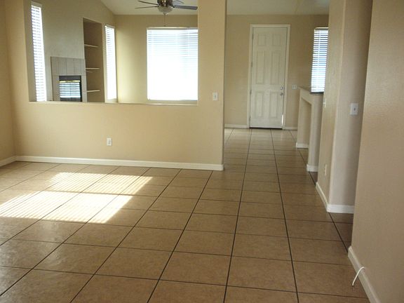 3rd image of 461 Dorothy Anna Dr