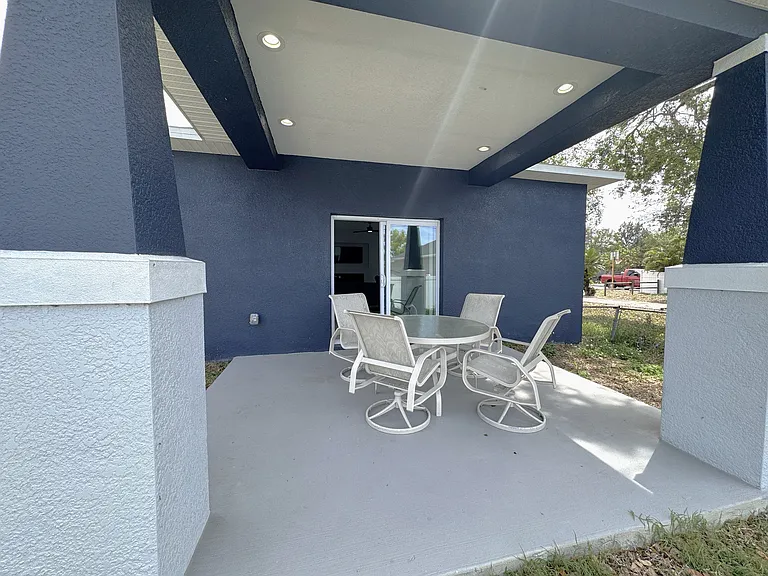 302 Archimedes St — Photo 33