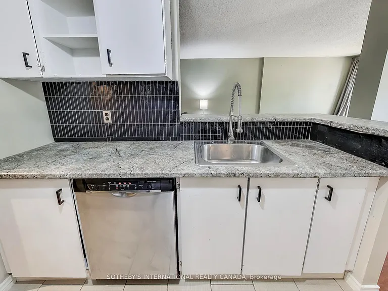 10 Ajax St #104 — Photo 13