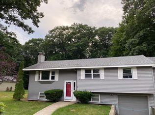 6 Princeton Rd, Burlington, MA 01803