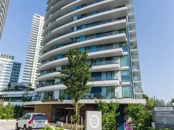 8238 Lord St #1004, Vancouver, BC V6P 3K2