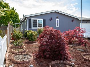2425 Maia Loop, Springfield, OR 97477