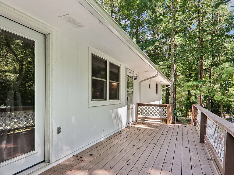 325 Comet Dr — Photo 33