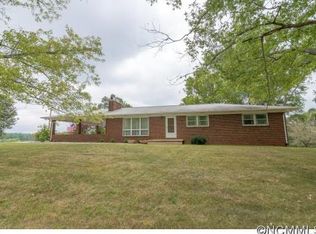 115 Emmas Grove Rd, Fletcher, NC 28732