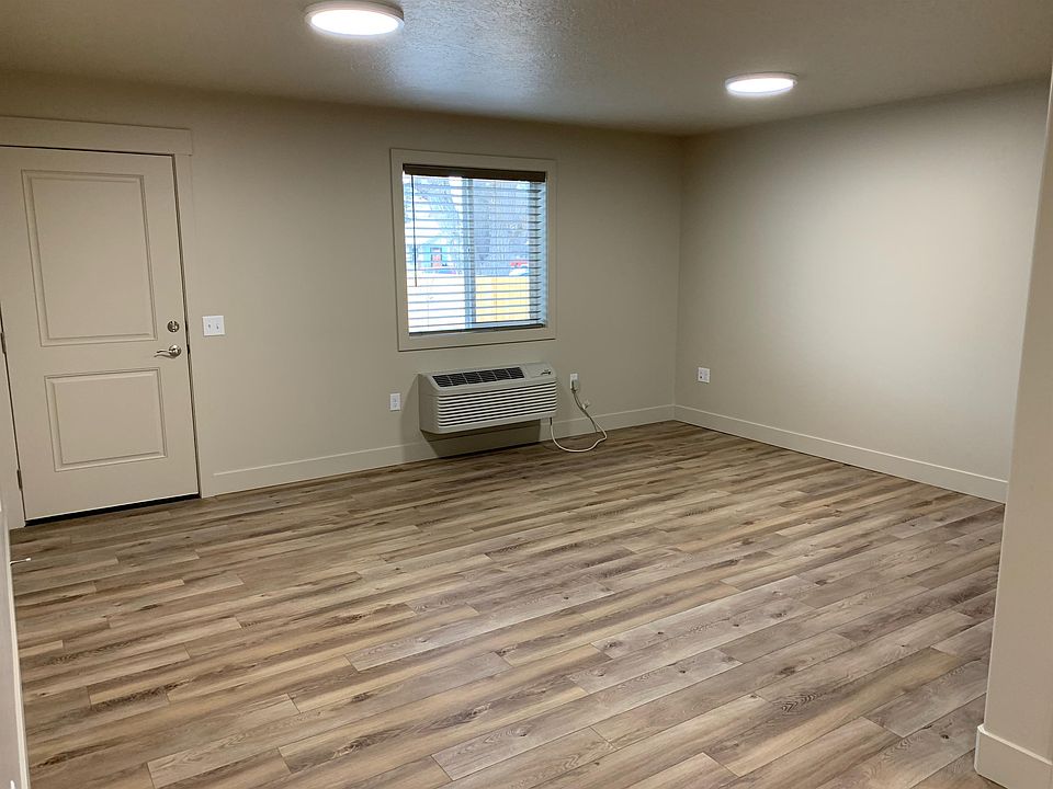 Kendall1430 S 4th Ave. Pocatello, ID 83201 2 1430 S 4th Ave