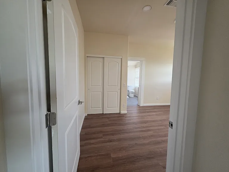 833 N 4th Ave — Photo 34