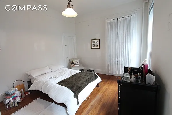 Rented by Compass | media 8