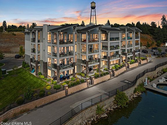 4th image of 447 W Waterside Dr #201