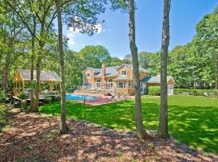 69 Scotline Dr, Sag Harbor, NY 11963