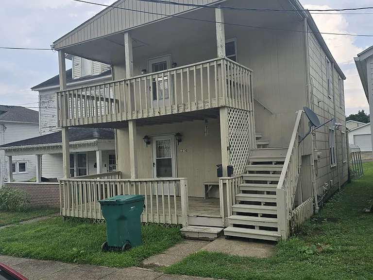 1216 E Main St #1/2 — Photo 4