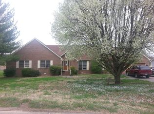 204 Masters Ln, Columbia, TN 38401