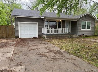 2104 E Okmulgee Ave, Muskogee, OK 74403