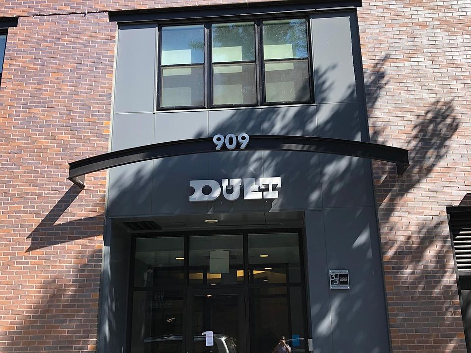 1st image of 909 W Montana St APT 305
