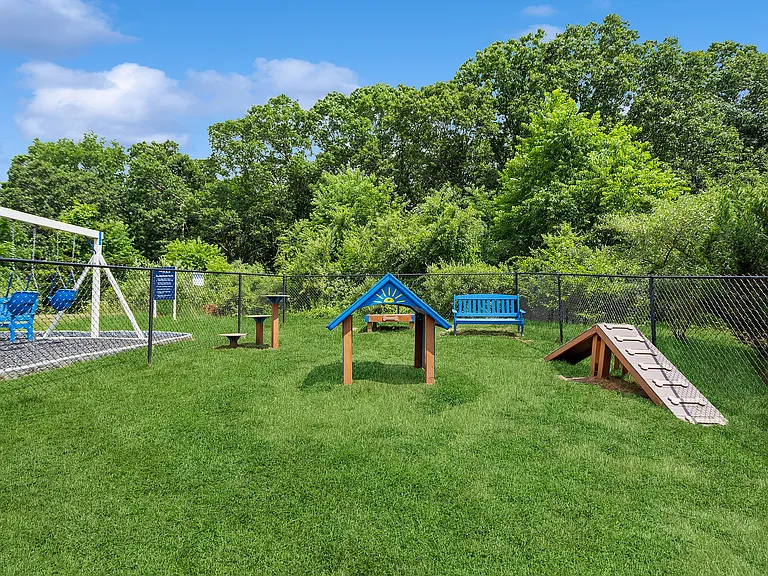 ReNew Wallingford — Photo 15
