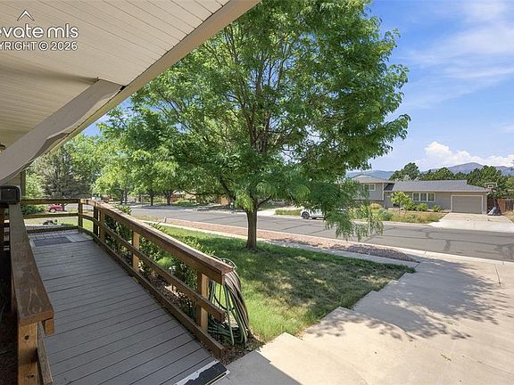 5th image of 2207 Wold Ave