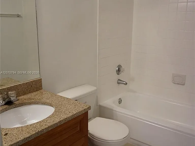 9842 Nob Hill Ln #9842/08 — Photo 13
