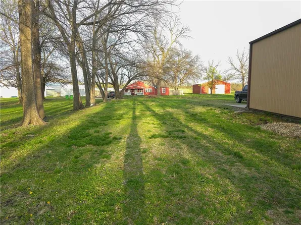 116 S Mulberry St, Ottawa, KS 66067