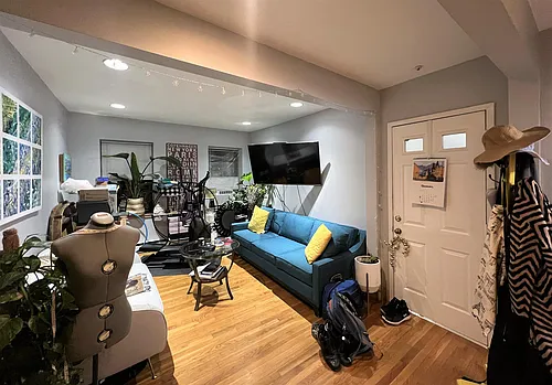 43 Ivaloo St #4 Photo 1