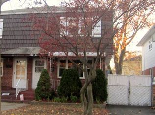 25944 149th Ave, Rosedale, NY 11422