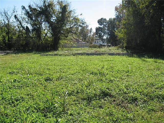 1st image of 5022 Mithra St