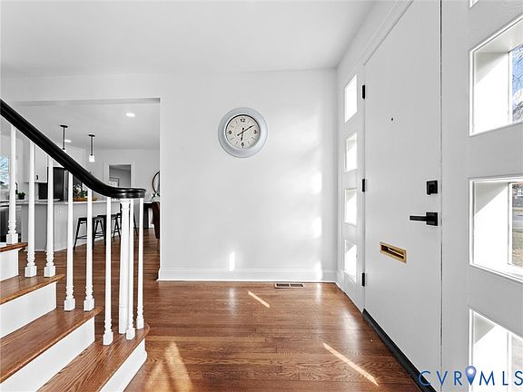 5th image of 1637 Ferndale Ave