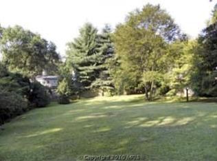 5204 Falmouth Ct, Bethesda, MD 20816