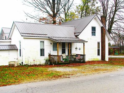 224 W Main St, Millersburg, IN, 46543