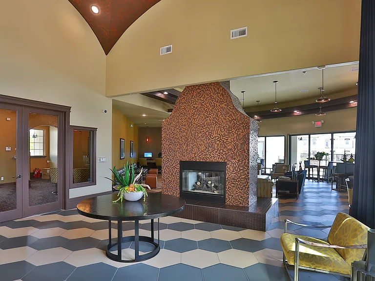 Bella Estancias Apartment Homes — Photo 26