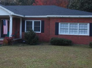 101 Pine St, Tabor City, NC 28463