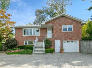 31 Vermont Ave, Congers, NY 10920