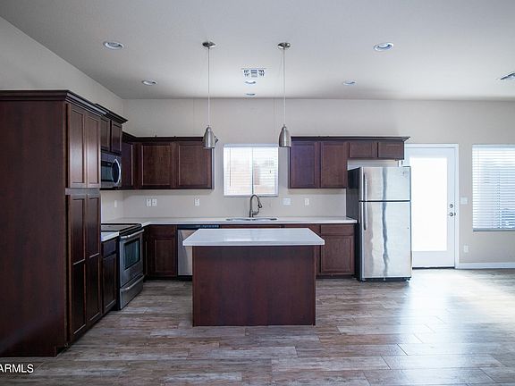 2nd image of 3010 N 37th St Unit 6